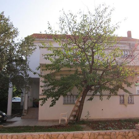 Apartmani Lukacic Biograd Na Moru Buitenkant foto
