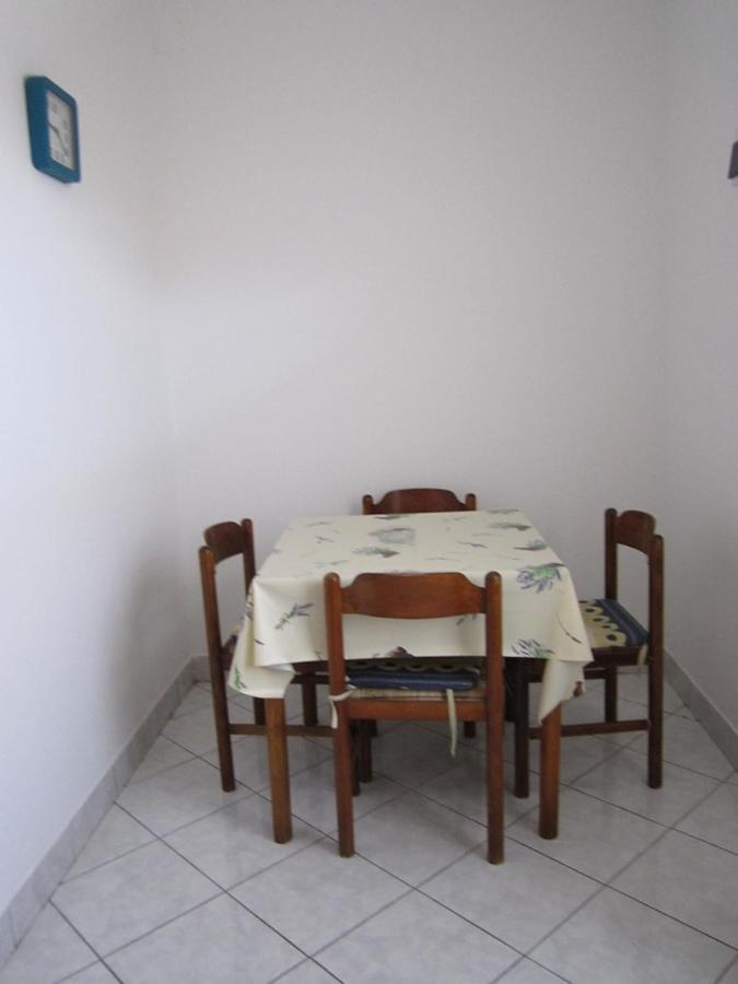 Apartmani Lukacic Biograd Na Moru Buitenkant foto